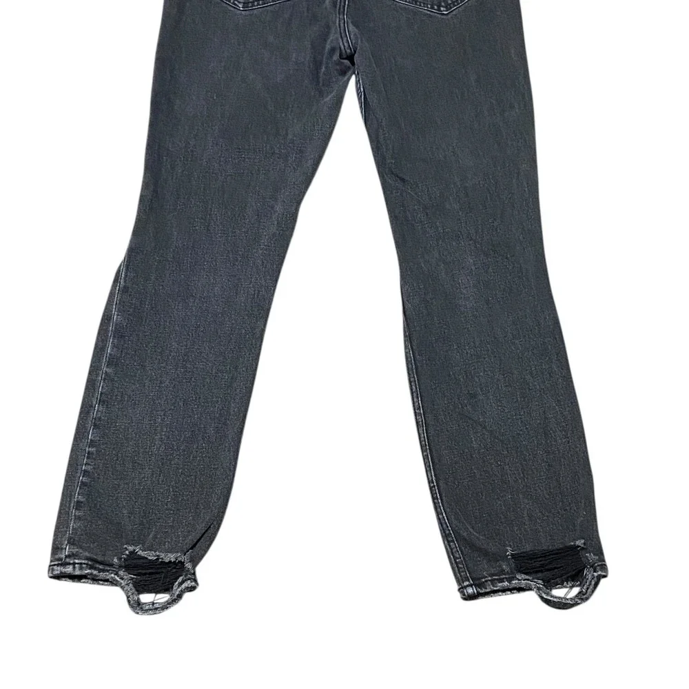 Abercrombie & Fitch Ankle Straight Ultra High Rise Distressed Black Wash Jean 26